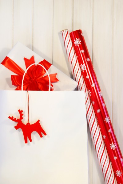 gift with white shopping bag