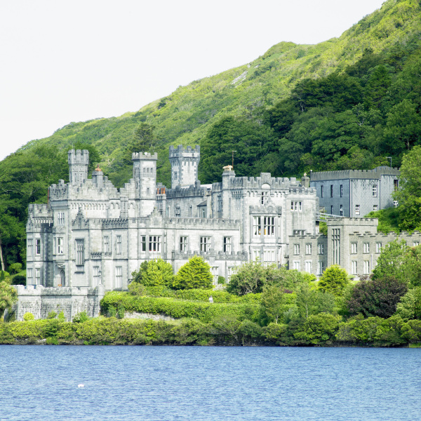 kylemore abbey county galway