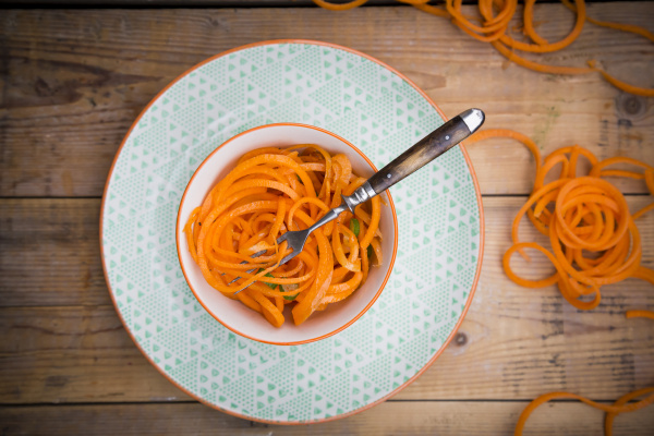 bowl of spiralized carrot salad with
