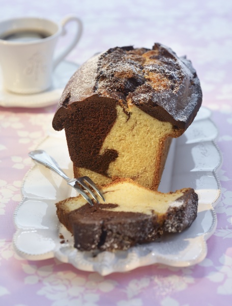 marble cake with rum