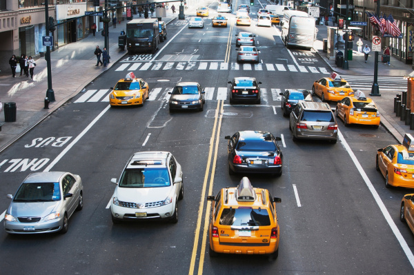 traffic on 42nd street new york