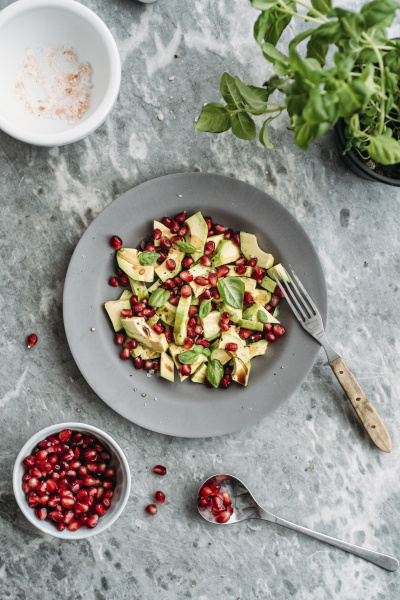 avocado salad with pomegranate seeds and