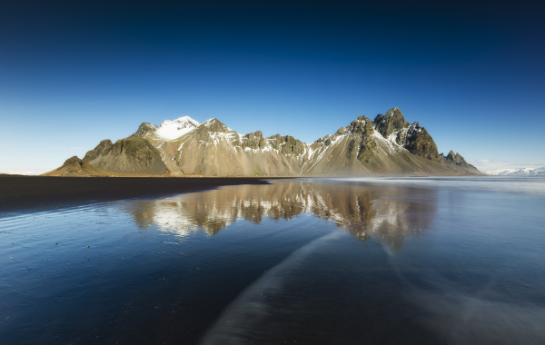 iceland stokksnes peninsula vestrahorn