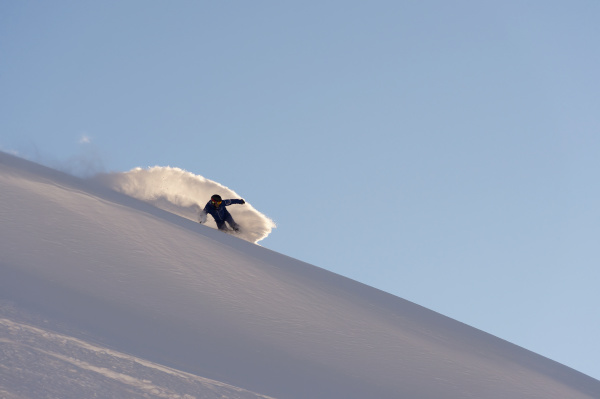 snowboarding in powder snow st