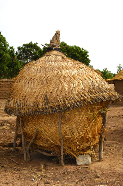 traditional granary for grain burkina