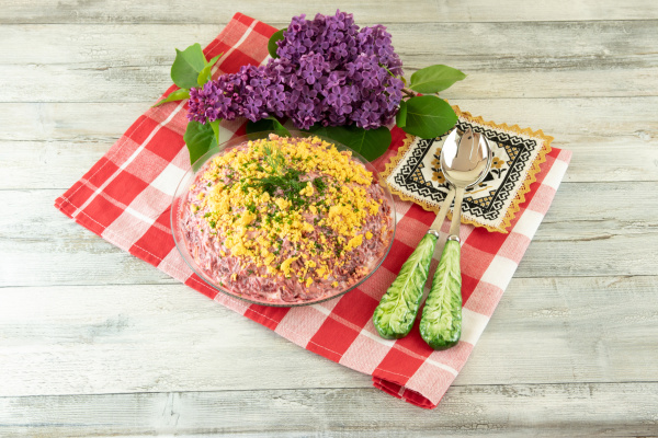 traditional russian layered salad named herring