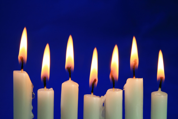 seven candles for christmas