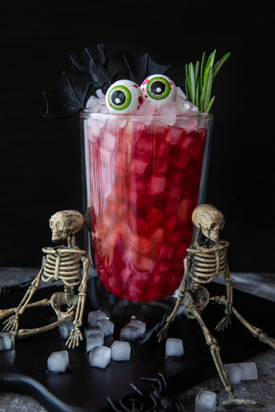 scary cocktail for halloween