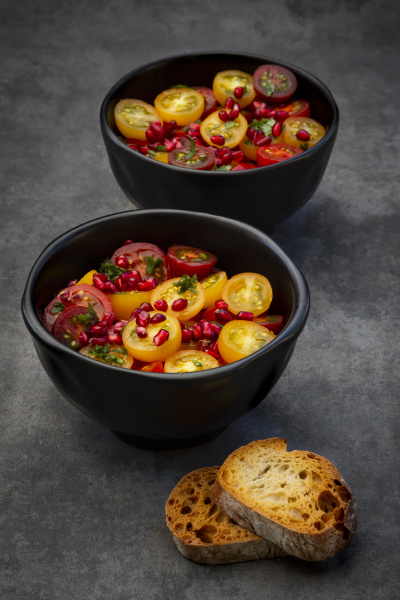 oriental tomato salad with pomegranate seeds