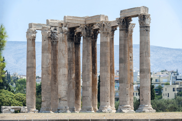 temple of olympian zeus athens