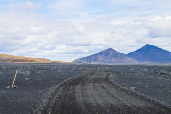dirt road along central highlands of