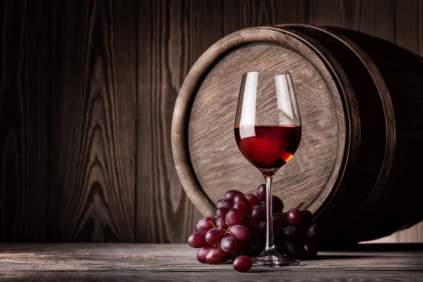 red, wine, in, glass, and, bunch - 28278707