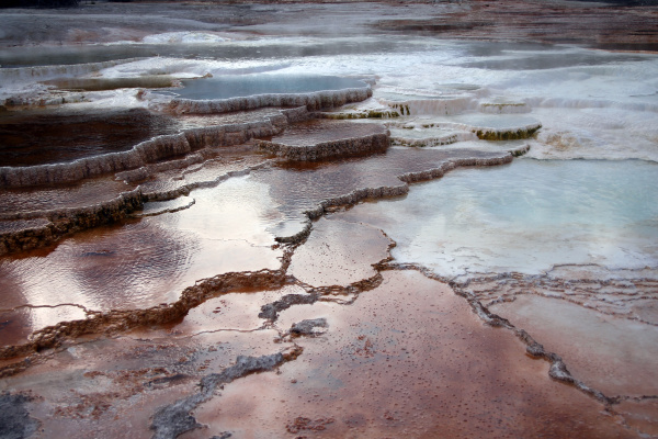 reflections of mammoth hot springs of