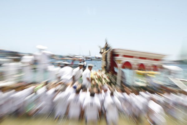 maritime procession by the bay of