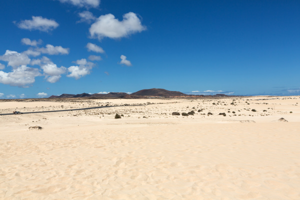 corralejo sand dunes and extinct volcanoes