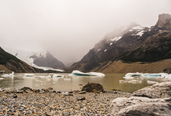 argentina ice floating near rocky
