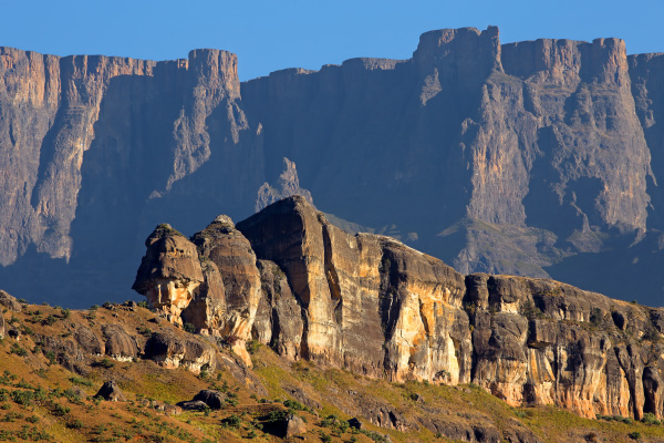 drakensberg mountains south africa