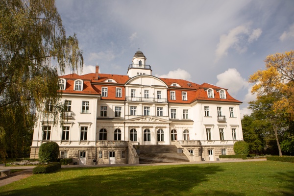 genshagen castle