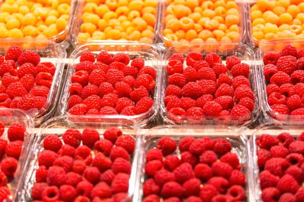 raspberries on the market