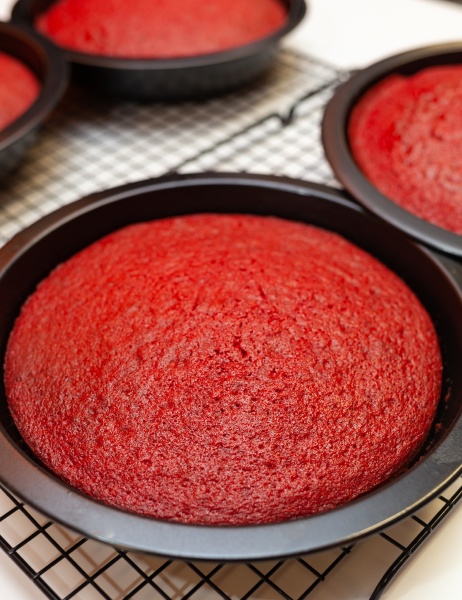 sponge cake for red velvet cake