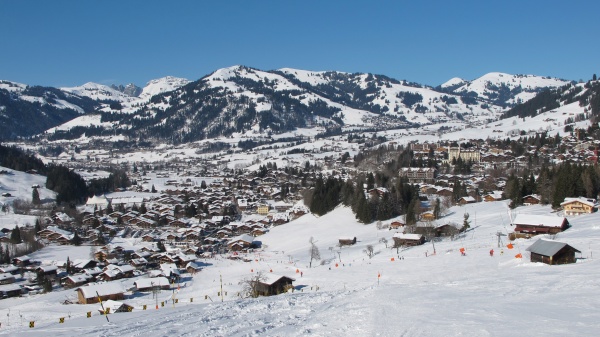 winter in gstaad
