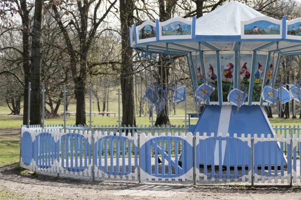 closed carousel in hirschgarten park in
