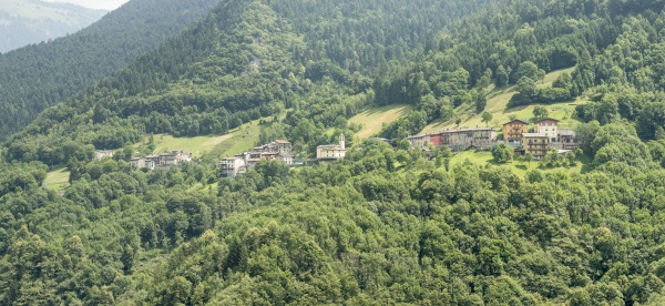 small mountain village azzone di