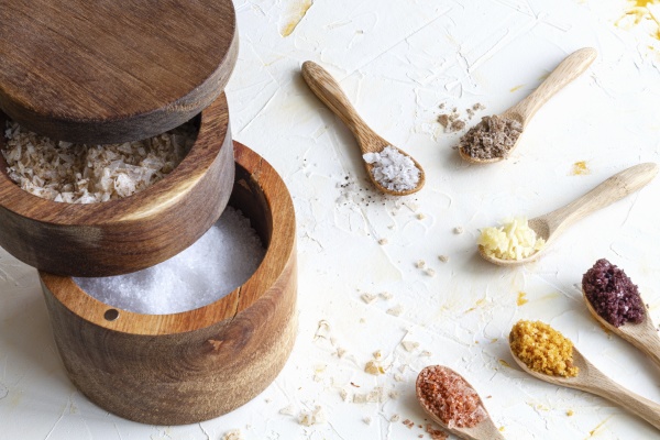 various types of salt in wooden