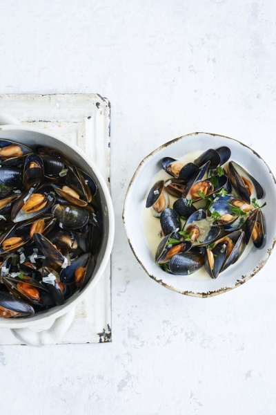 moules in white wine