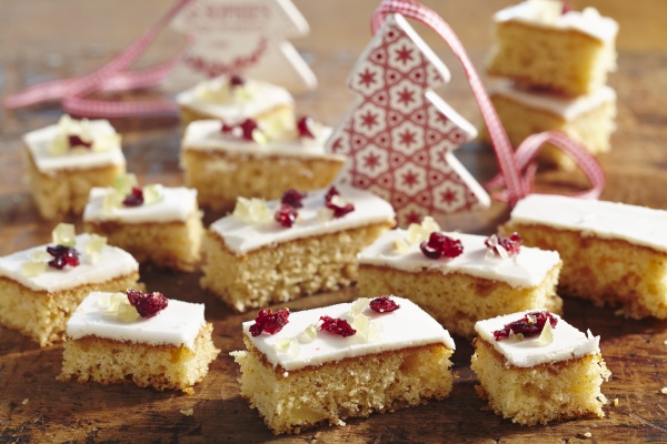 ginger slices with icing and candied