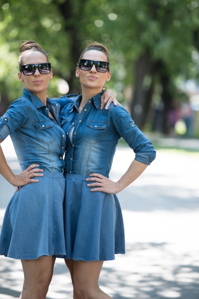 twin sister with sunglasses
