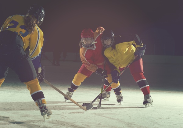 teen ice hockey sport players