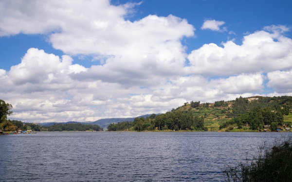 lake bunyonyi uganda africa