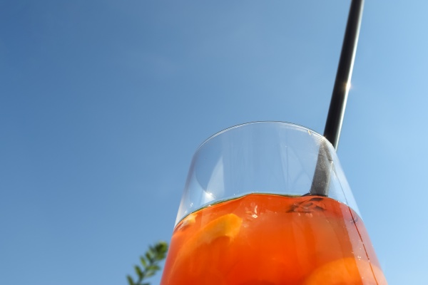refreshing orange summer cocktails with ice