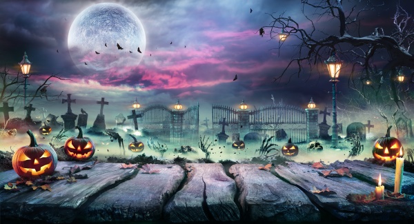halloween landscape table and