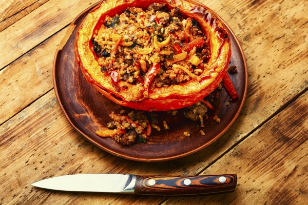baked pumpkin with minced meat and