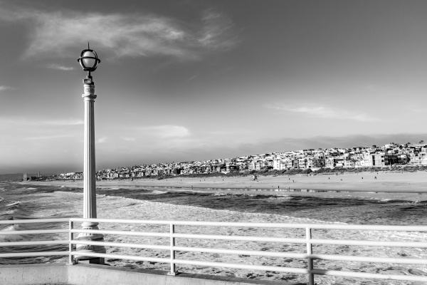 scenic pier at manhattan beach near