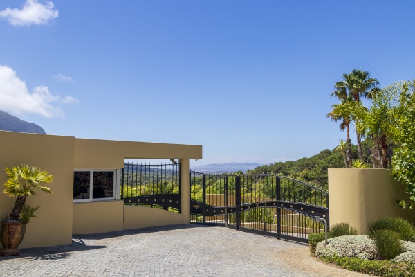 luxurious property house villa in bishopscourt