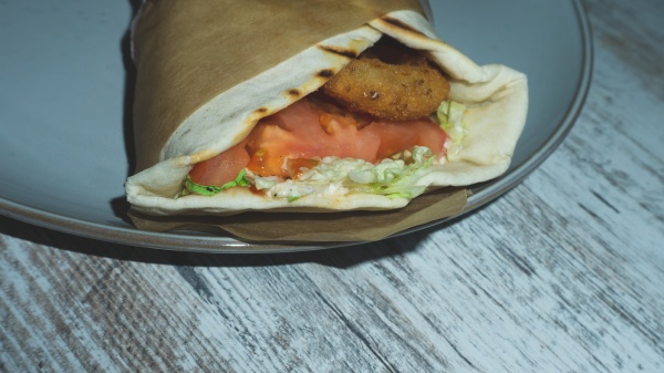 chicken wrap shawarma close up