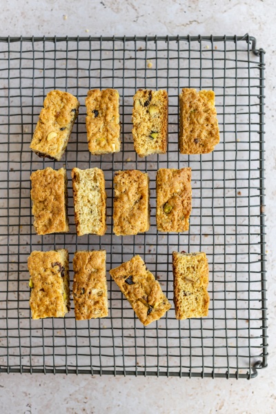 buttermilk rusks with nuts and seeds