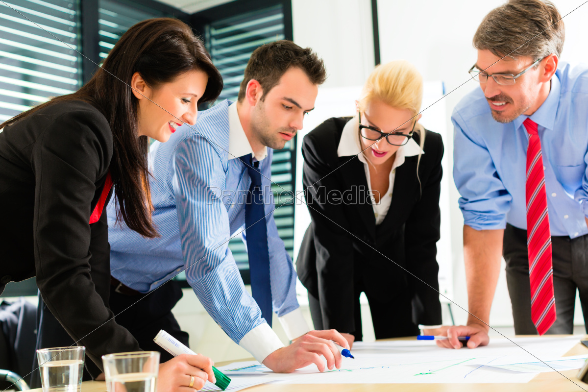 business - people in the office work as a team - Royalty free photo -  #9618252 | PantherMedia Stock Agency