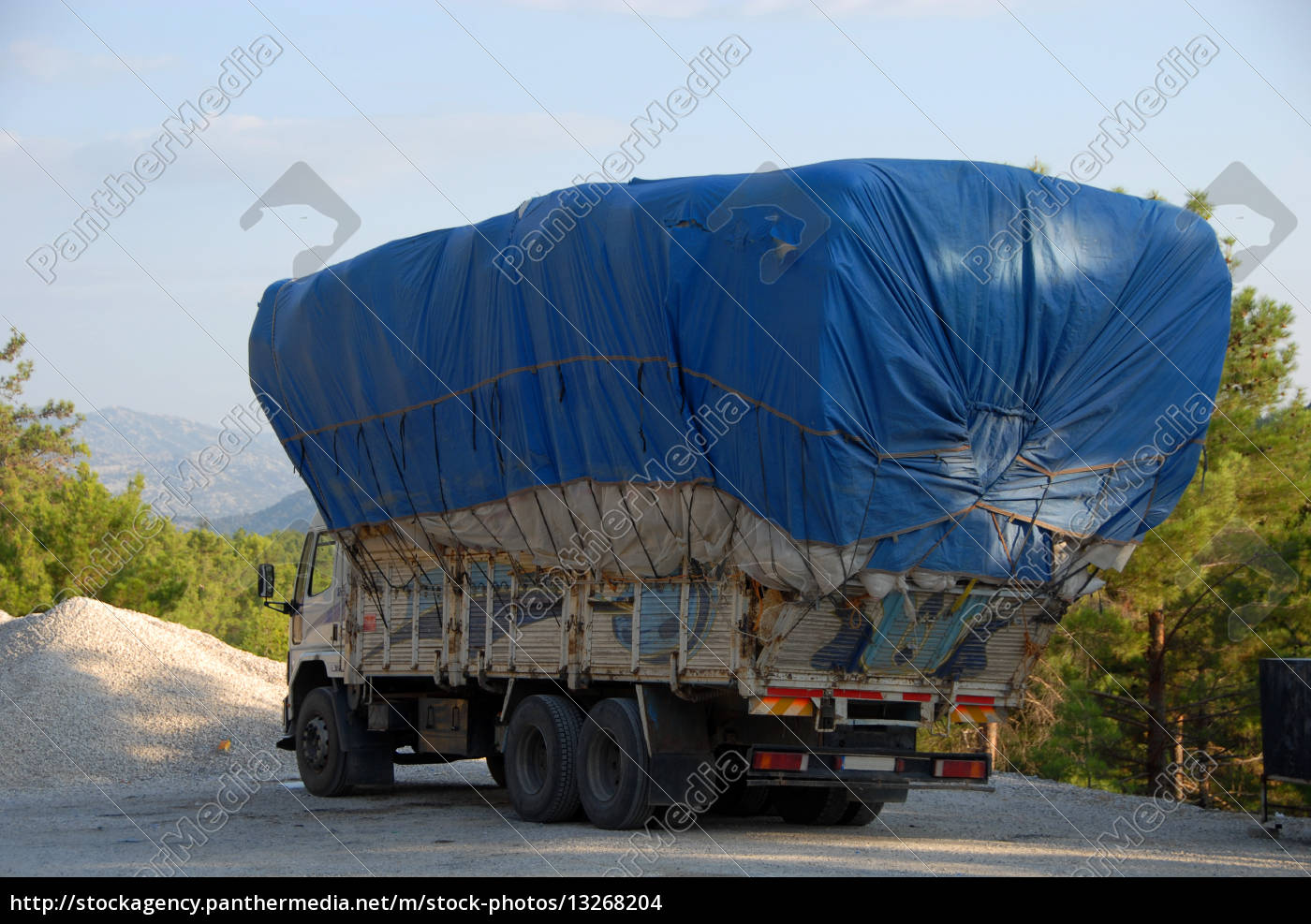 Overloaded truck Stock Photos, Royalty Free Overloaded truck Images